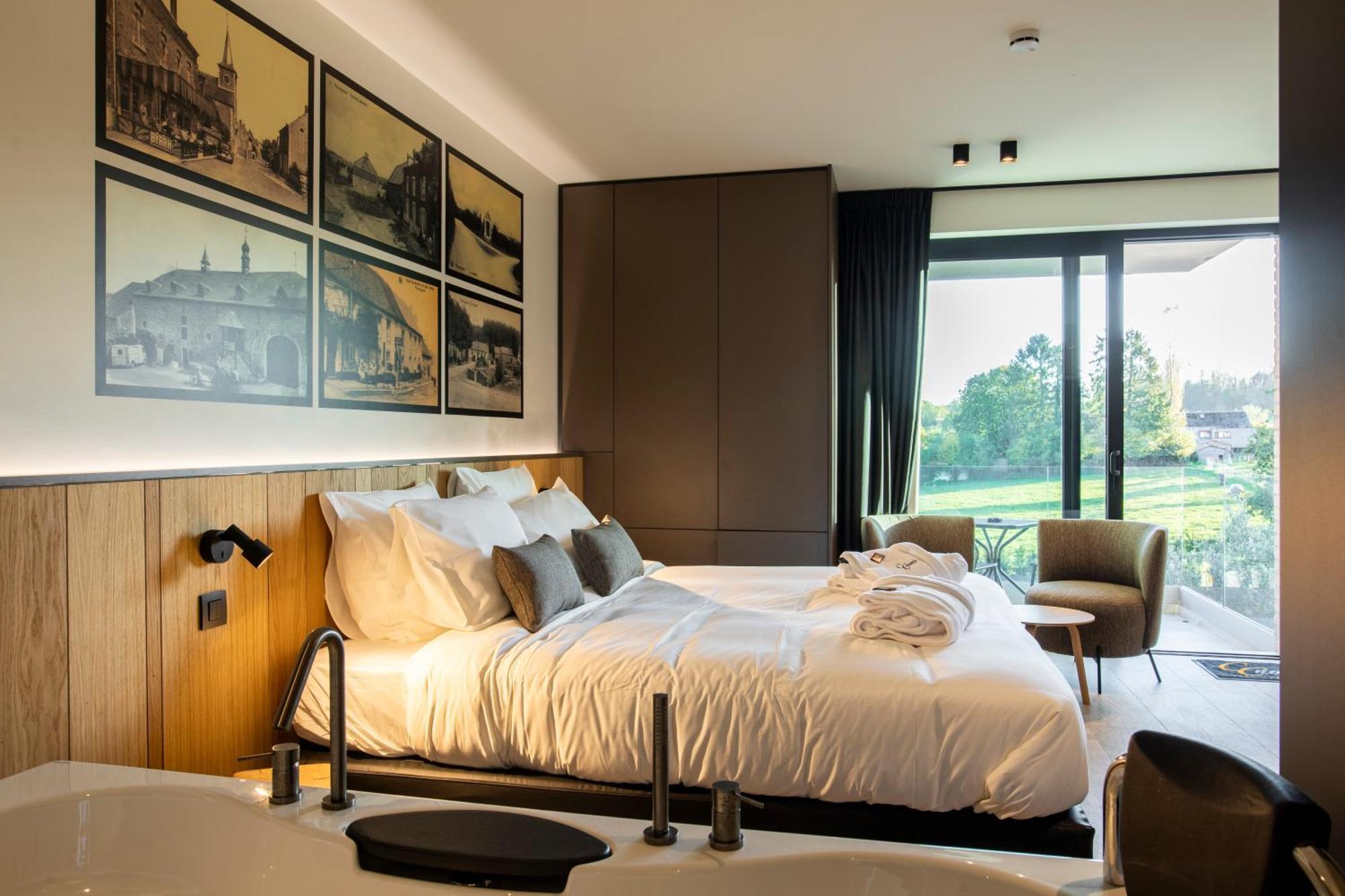 Cc Nomie Hotel Restaurant Dinant Ngoại thất bức ảnh